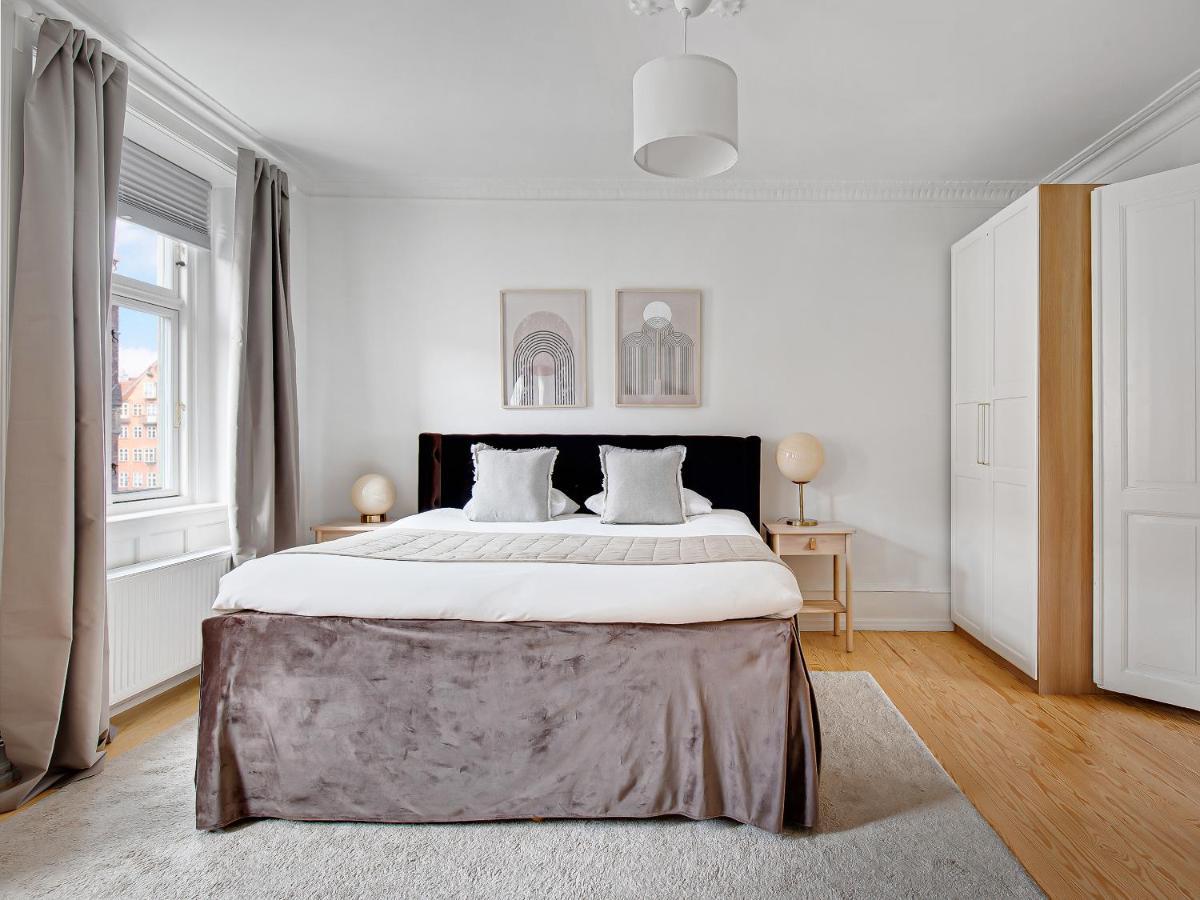 Sanders Stage - Chic Three-Bedroom Apartment Near Nyhavn 哥本哈根 外观 照片